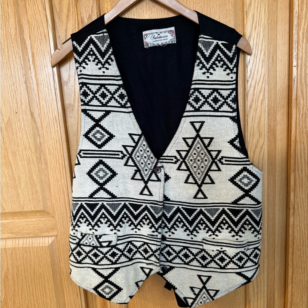 Sophisticates Black and White Patterned Vest